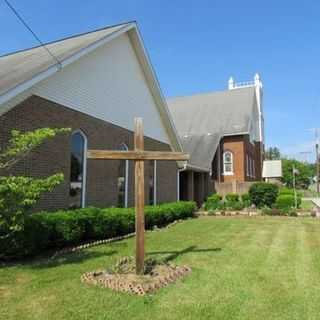 Hamden United Methodist Church - Hamden, Ohio