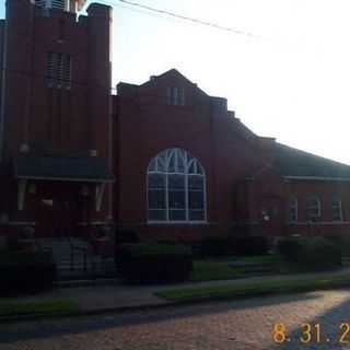 Heath United Methodist Church - Middleport, Ohio