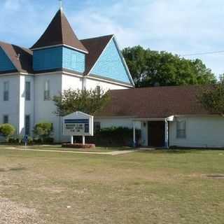 Sardis United Methodist Church - Sardis, Texas