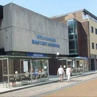 Brunswick Baptist Church - Gloucester, Gloucestershire