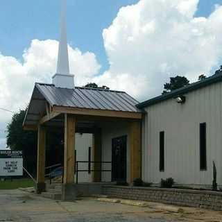 Solid Rock Baptist Church - Rusk, Texas