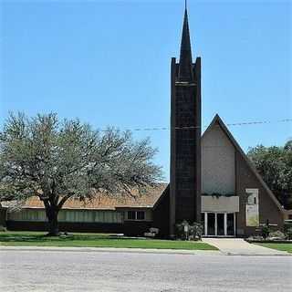 Immanuel Lutheran Church - Giddings, Texas