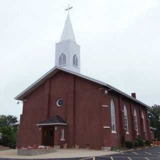 St. Mary Of Lourdes - Germantown Hills, Illinois