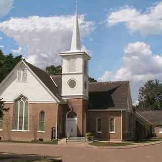Poplarville First United Methodist Church - Poplarville, Mississippi