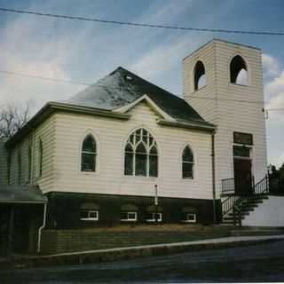 The United Church of Amsterdam United Methodist Church - Amsterdam, Ohio