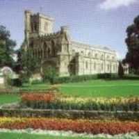 Priory Church of St Peter - Dunstable, Bedfordshire