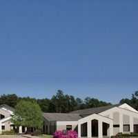 Elkins Lake Baptist Church - Huntsville, Texas