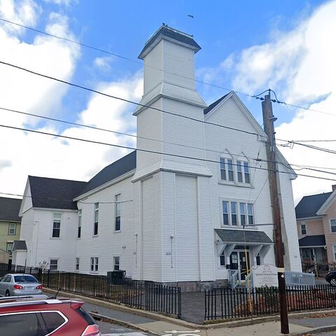 Iglesia Cristiana Ebenezer Asamblea de Dios - Lowell, Massachusetts