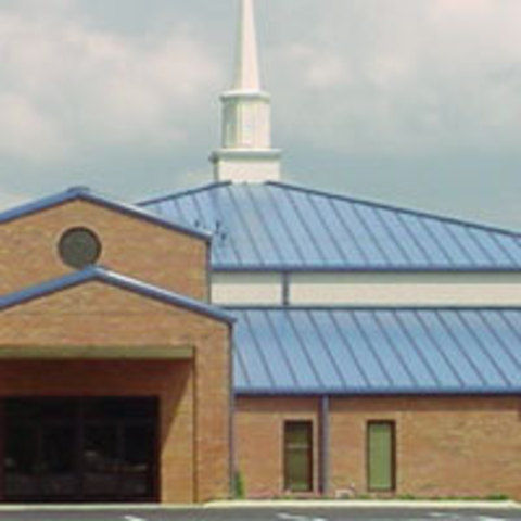 Lakeside Worship Center - Elizabethtown, Kentucky