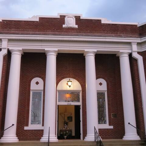First Presbyterian Church - Canton, Mississippi