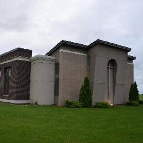 First Presbyterian Church - Dallas Center, Iowa