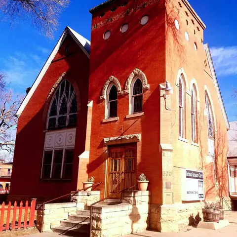 Berthoud Spanish Foursquare Church - Berthoud, Colorado