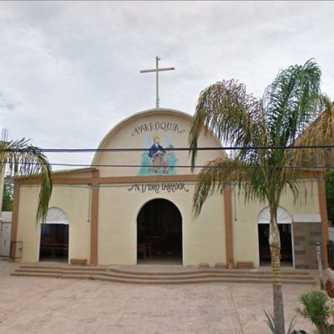San Isidro Labrador Parroquia - Nuevo Laredo, Tamaulipas