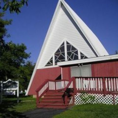 Lisbon Free Baptist Church - Lisbon, Maine