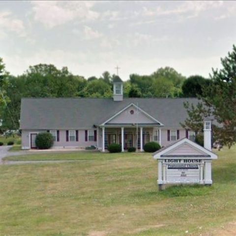 Lighthouse Pentecostal Church - Florissant, Missouri