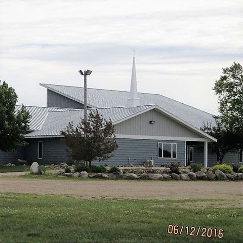 Pequot Lakes Baptist Church - Pequot Lakes, Minnesota