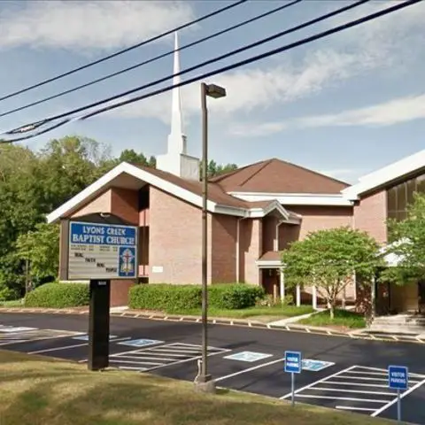 Lyons Creek Baptist Church - Strawberry Plains, Tennessee