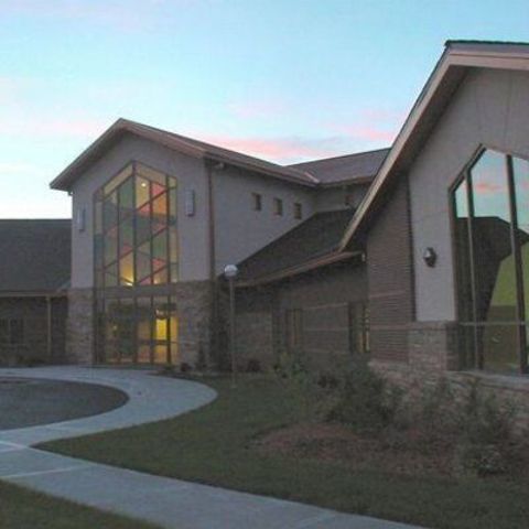 Summit Woods Baptist Church - Lee's Summit, Missouri