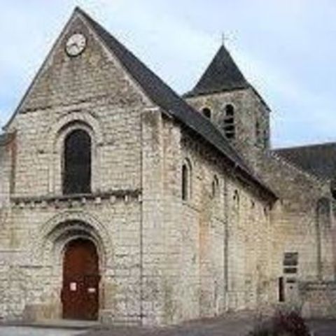 Saint Gilles - L'ile Bouchard, Centre