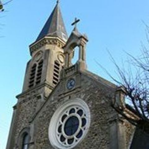 Saint Pierre Es Liens - Vigneux Sur Seine, Ile-de-France