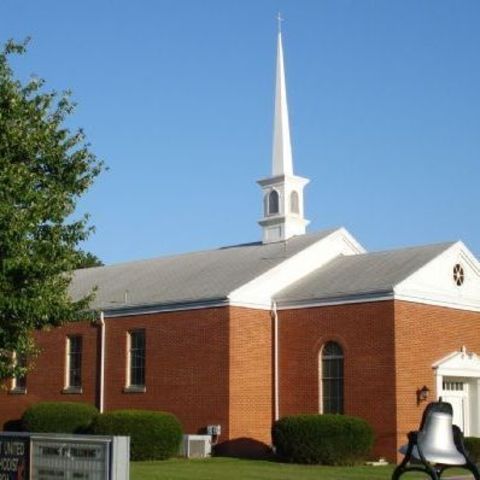 Knoxville First United Methodist Church - Knoxville, Illinois