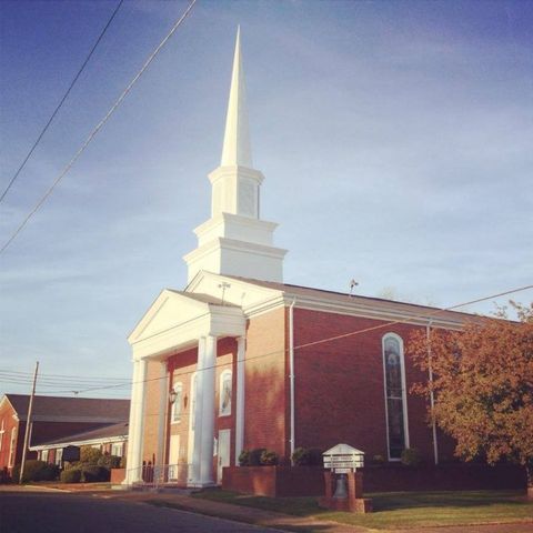 McKenzie First United Methodist Church - Mckenzie, Tennessee