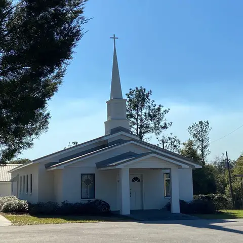 Alaqua Church Defuniak Springs FL - photo courtesy of Sharon Whigham Collins