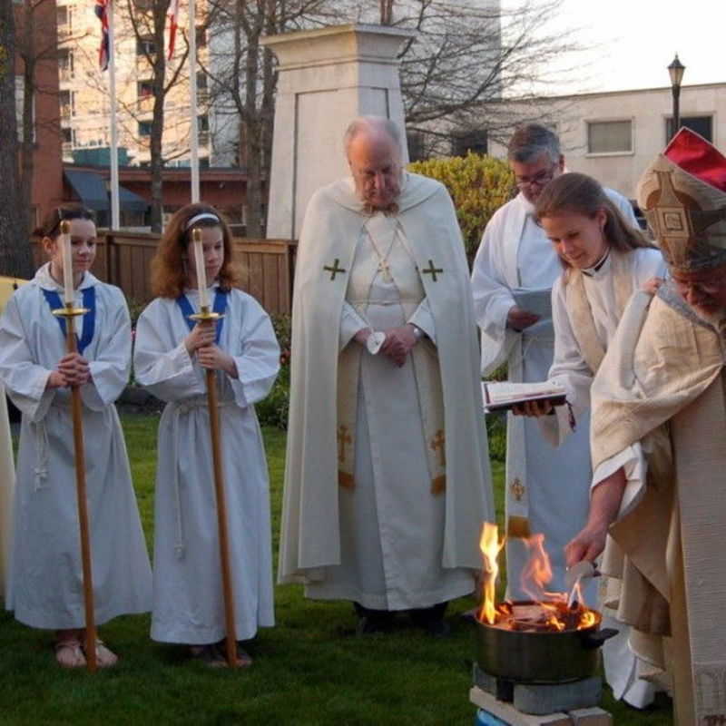 Holy Saturday - The new fire gives us light - Apr. 23rd