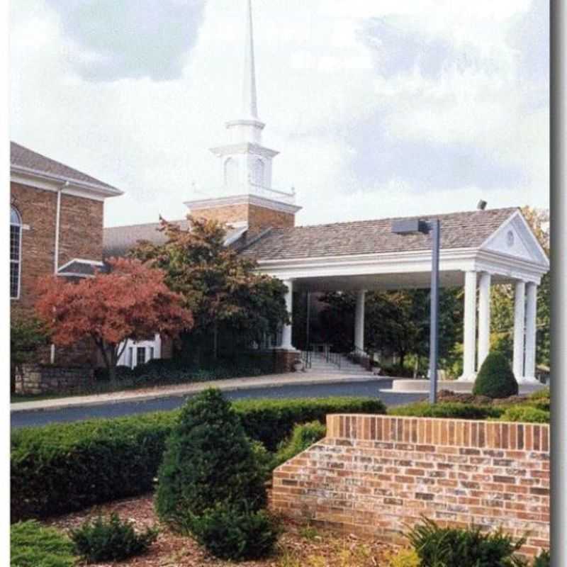 Leawood United Methodist Church - Leawood, Kansas