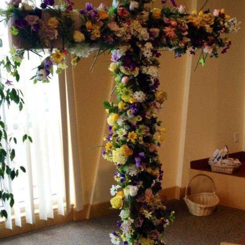 Easter Cross at Holy Trinity