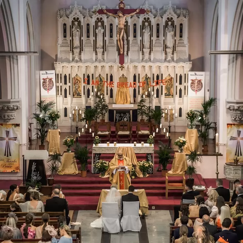 A wedding at Blessed Sacrament RC Church Aintree - photo courtesy of Roberto Nieto