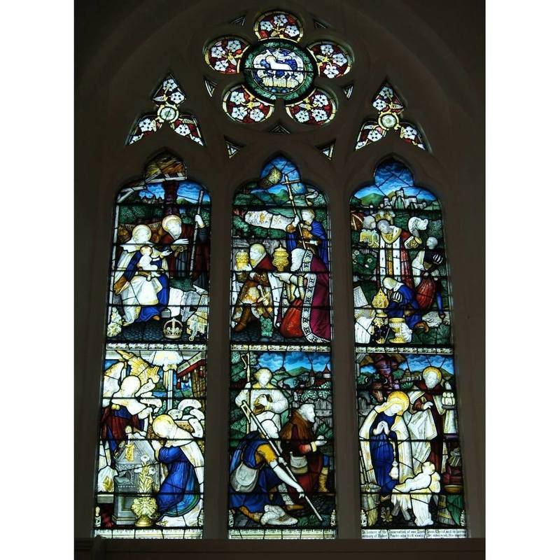 Stained glass: Cowan Memorial - The Annunciation — at Alloa Ludgate Church of Scotland.