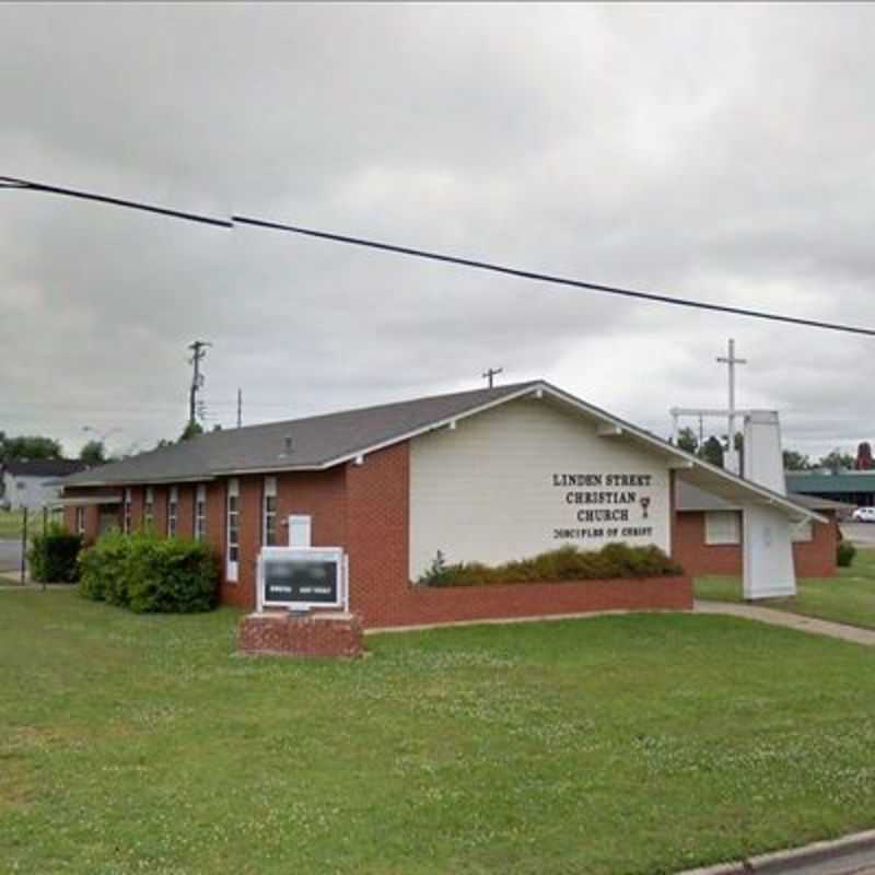 Linden Street Christian Church, Sapulpa, Oklahoma, United States