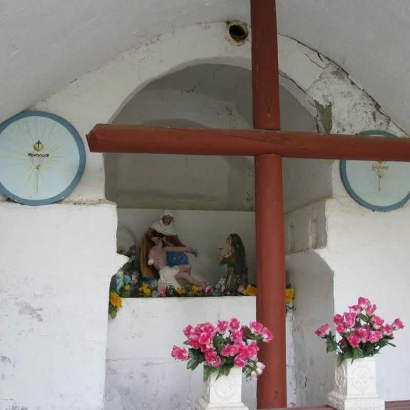 Eleske Shrine - photo courtesy alvin51780 http://www.panoramio.com/user/5095166