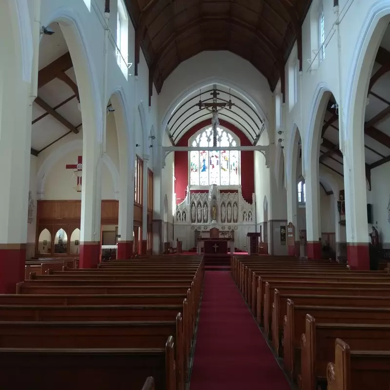 St Thomas of Canterbury RC Churc interior - photo courtesy of Tinton Abraham