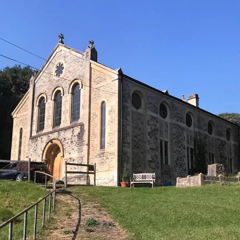 Tabernacle Baptist Church Chalford Gloucestershire - photo courtesy of Leigh Ireland