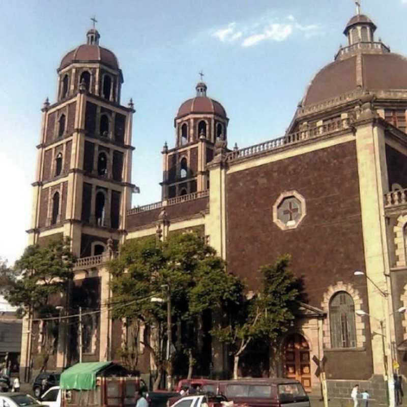 Nuestra Señora de San Juan de los Lagos Parroquia-Santuario - Venustiano Carranza, CDMX