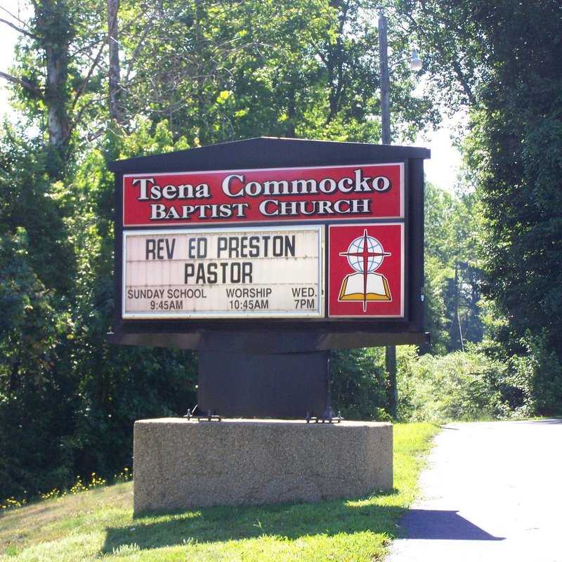 Tsena Commocko Baptist Church sign