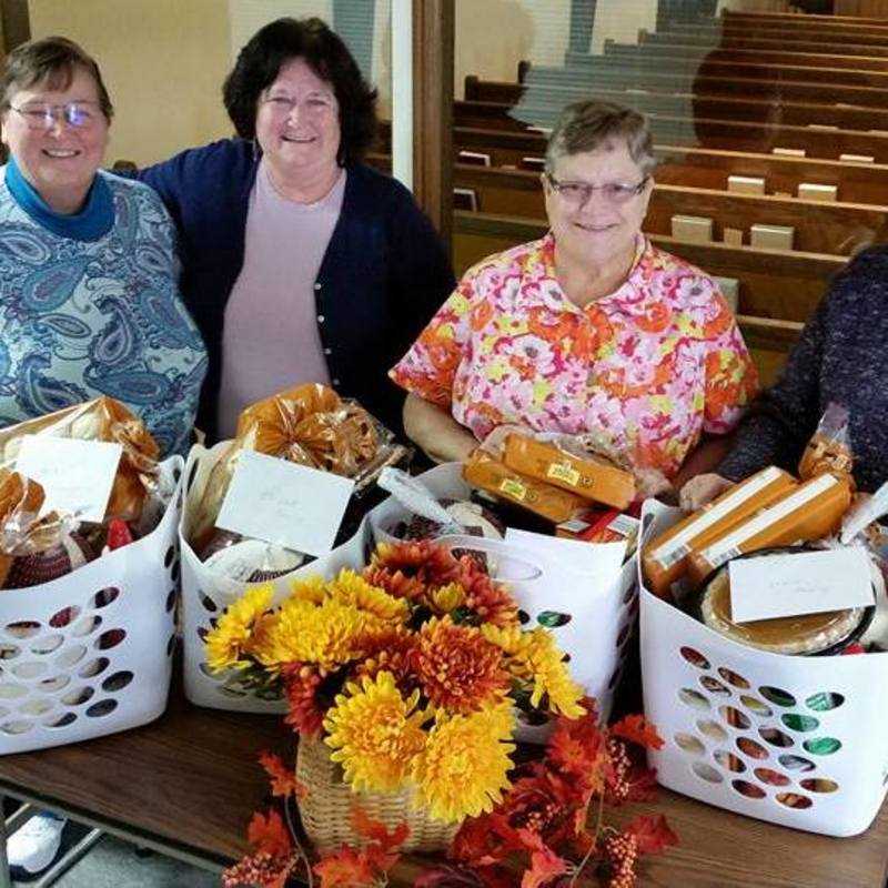 Thanksgiving Meal Baskets