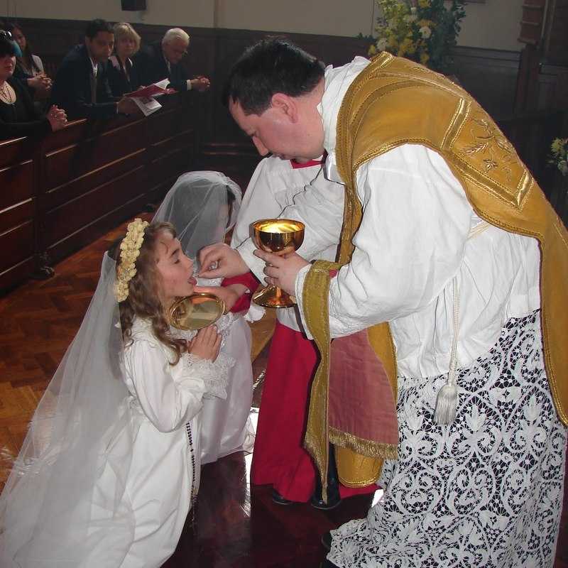 First Holy Communion - Thursday, 4 May 2006