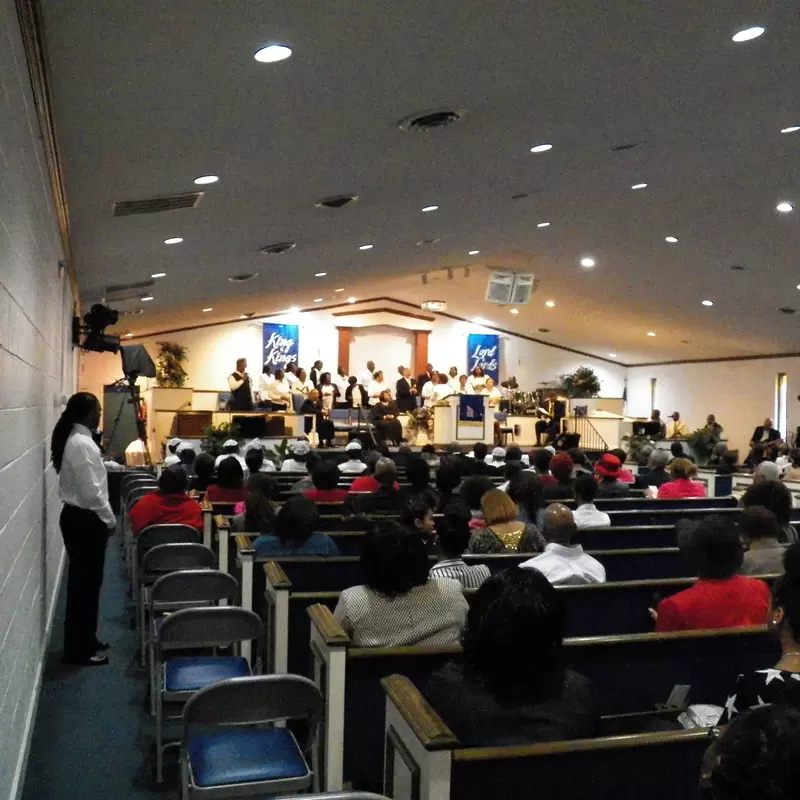 Sunday worship at Canaan Baptist Church