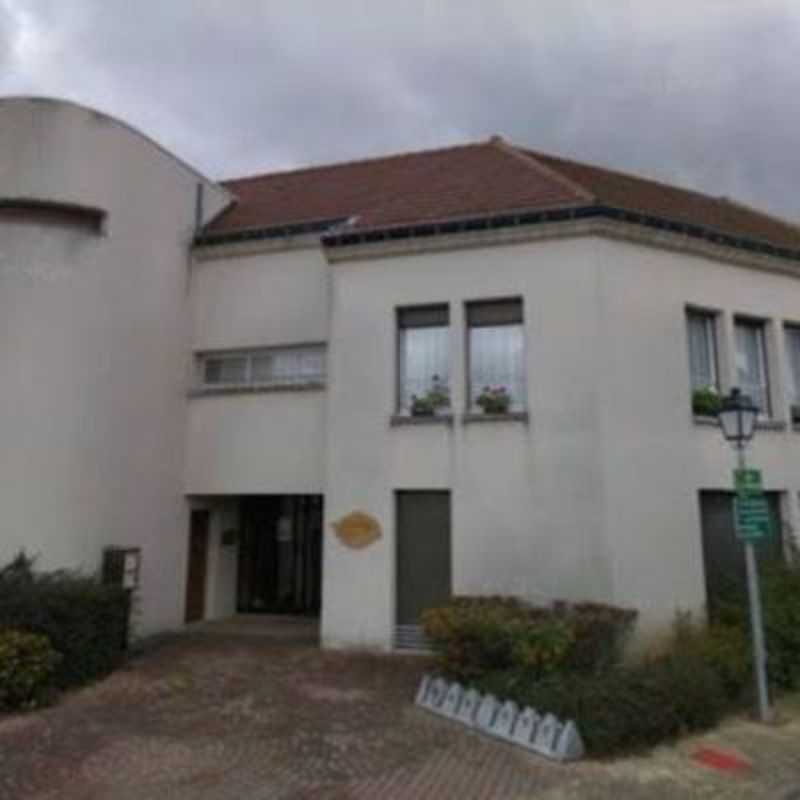 Centre Interparoissial Le Chene De Mambre - Marolles En Brie, Ile-de-France