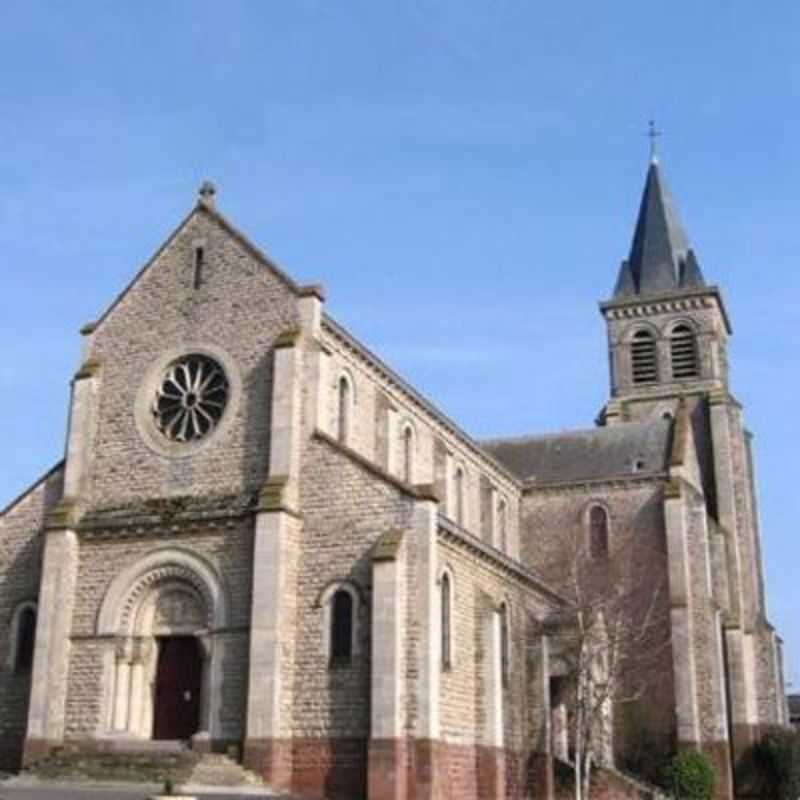 Eglise - Nesle, Picardie