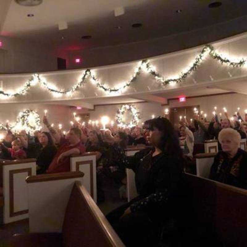 Christmas Eve Candlelight Service 2017