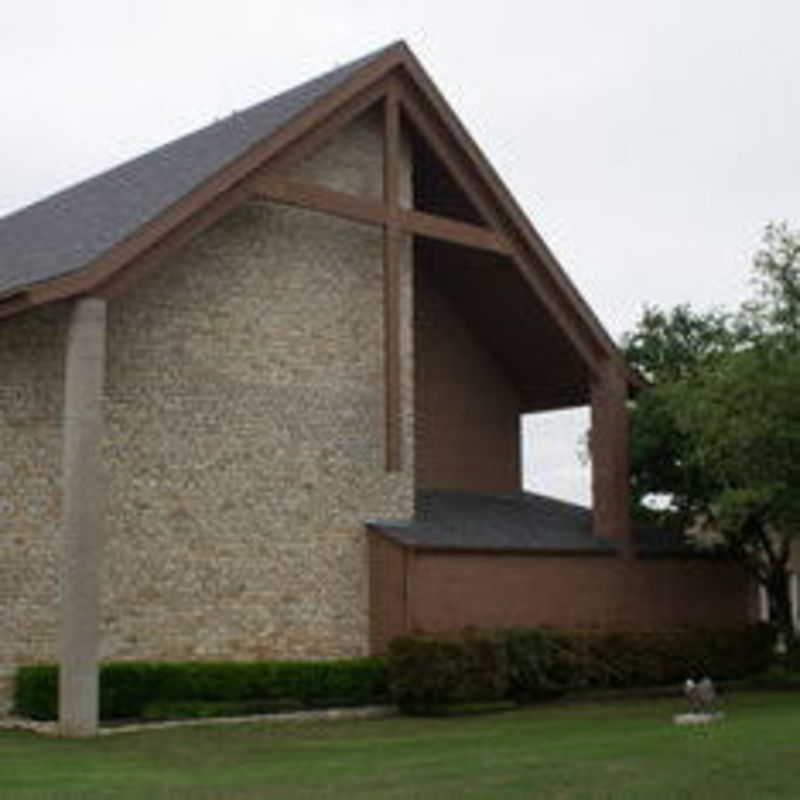 Hackberry Creek Church - Irving, Texas