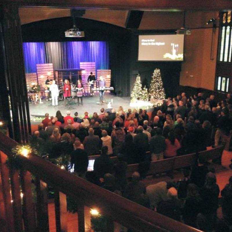 2015 Christmas Candlelight Service at New Heights West