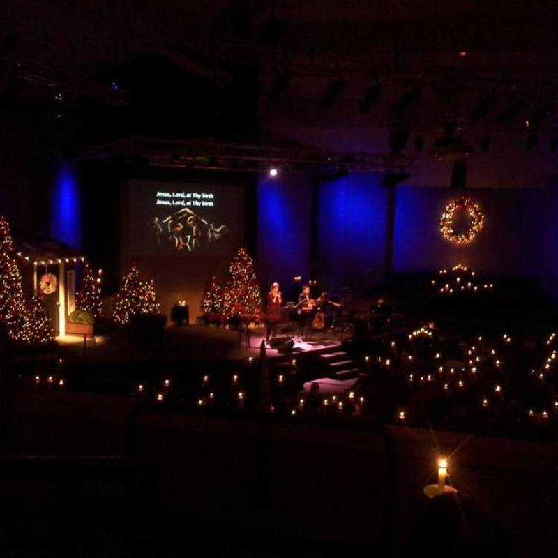 Christmas Eve candlelight service 2015