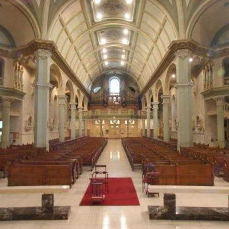 Eglise Saint-Enfant-Jesus du Mile End - Montreal, Quebec