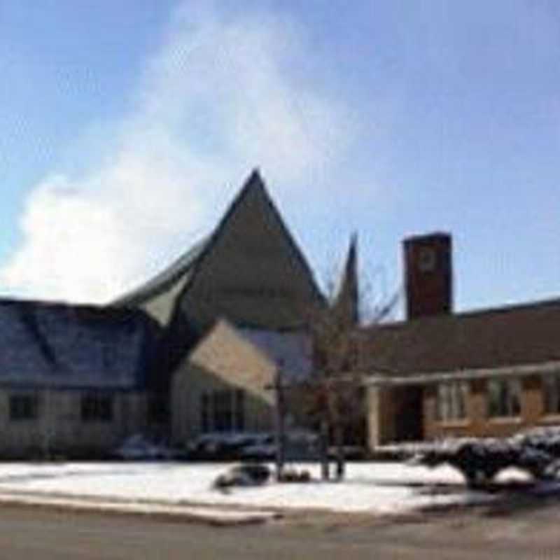 St. Thomas Episcopal Church - Menasha, Wisconsin