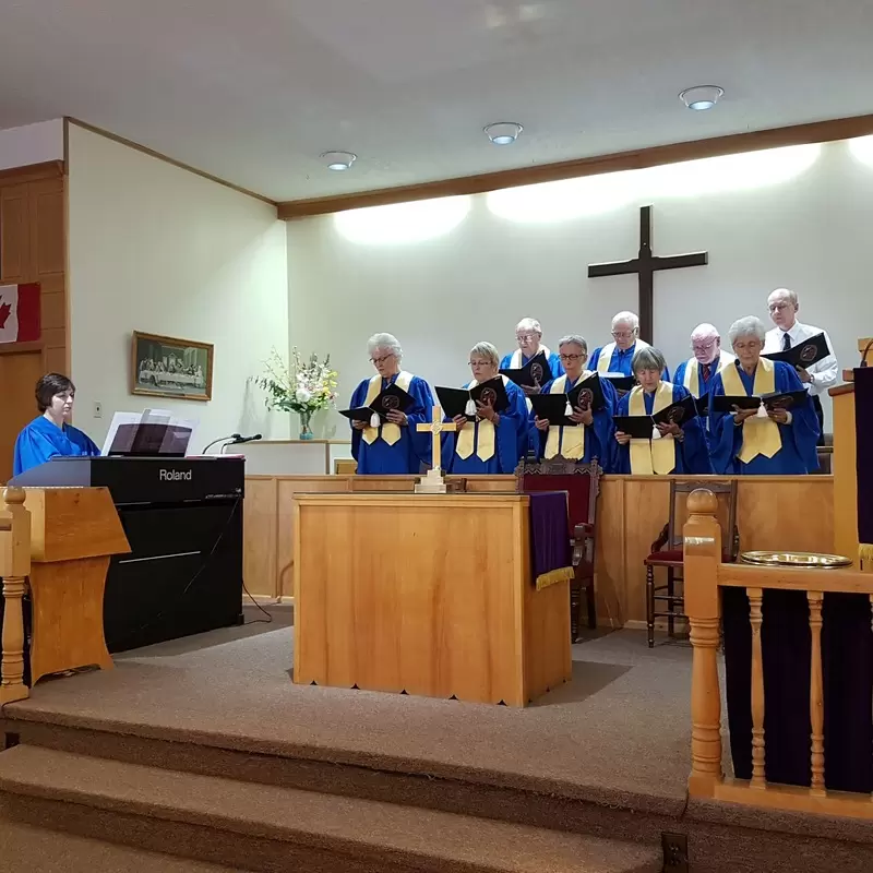 Lincoln United Church choir - photo courtesy of Sidequest Rob